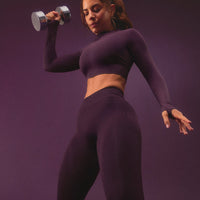 EnhanceLift™ Seamless Leggings with Gray Logo | Blackberry Purple