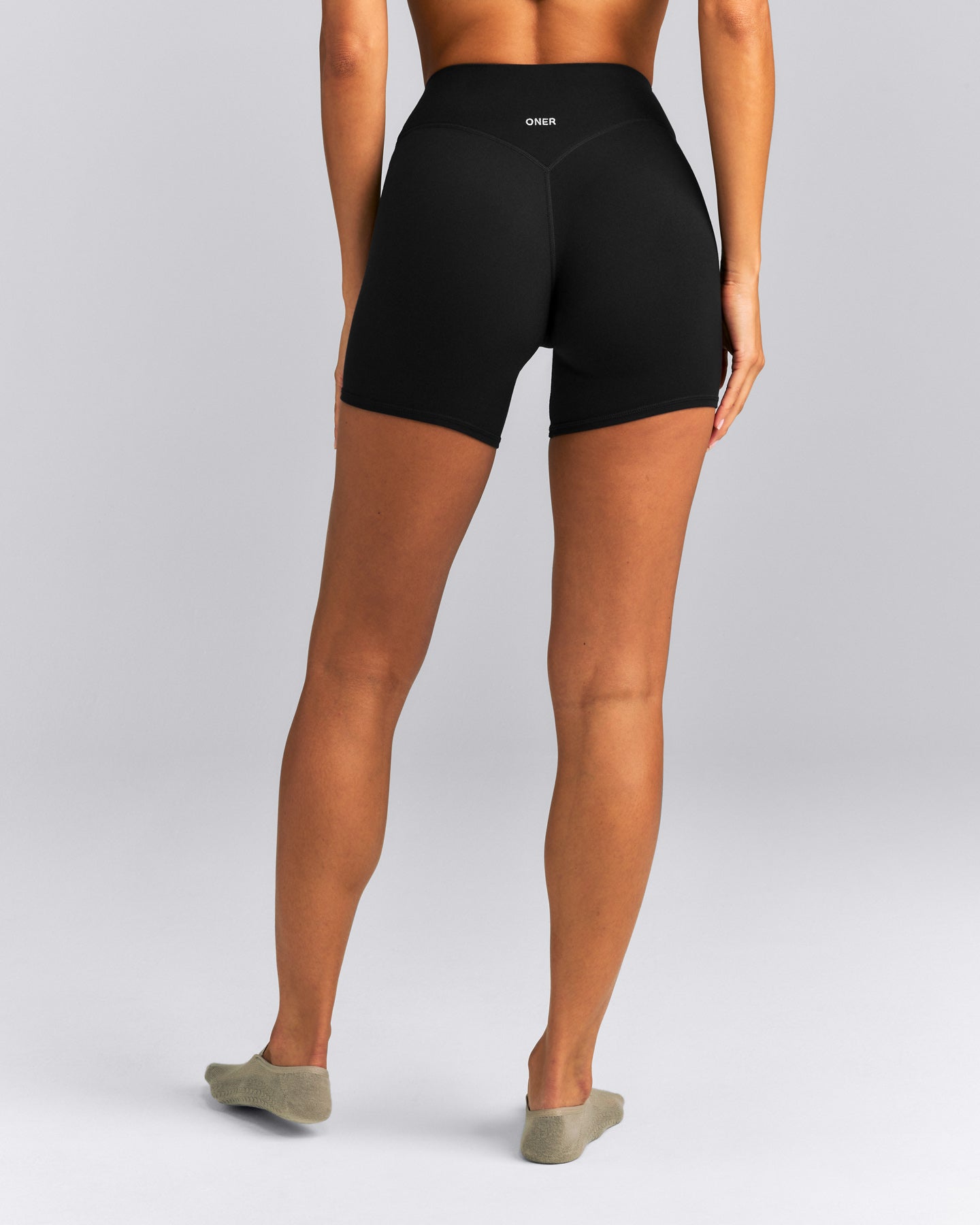 SoftMotion™ Wrap Shorts 6" | Black