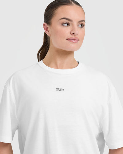 Classic white t shirt online