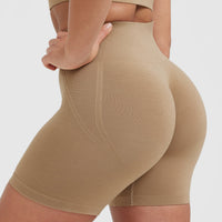EffortlessLift™ Seamless Shorts with White Logo | Dune Brown