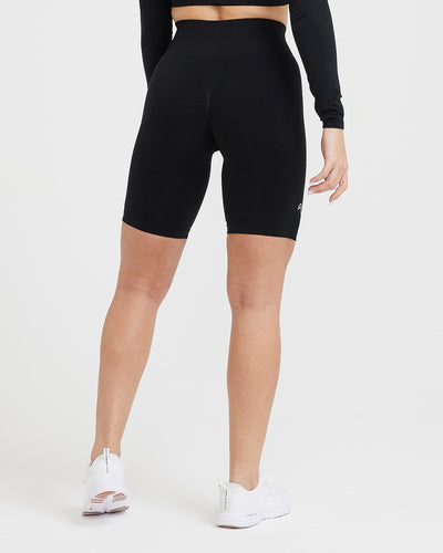 EffortlessLift™ Seamless Cycling Shorts with White Logo | Black