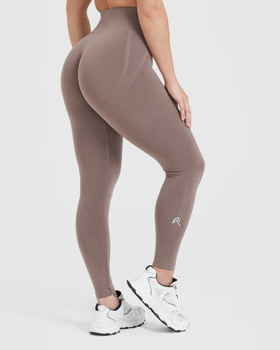 EffortlessLift™ Seamless Leggings with White Logo | Washed Cool Brown
