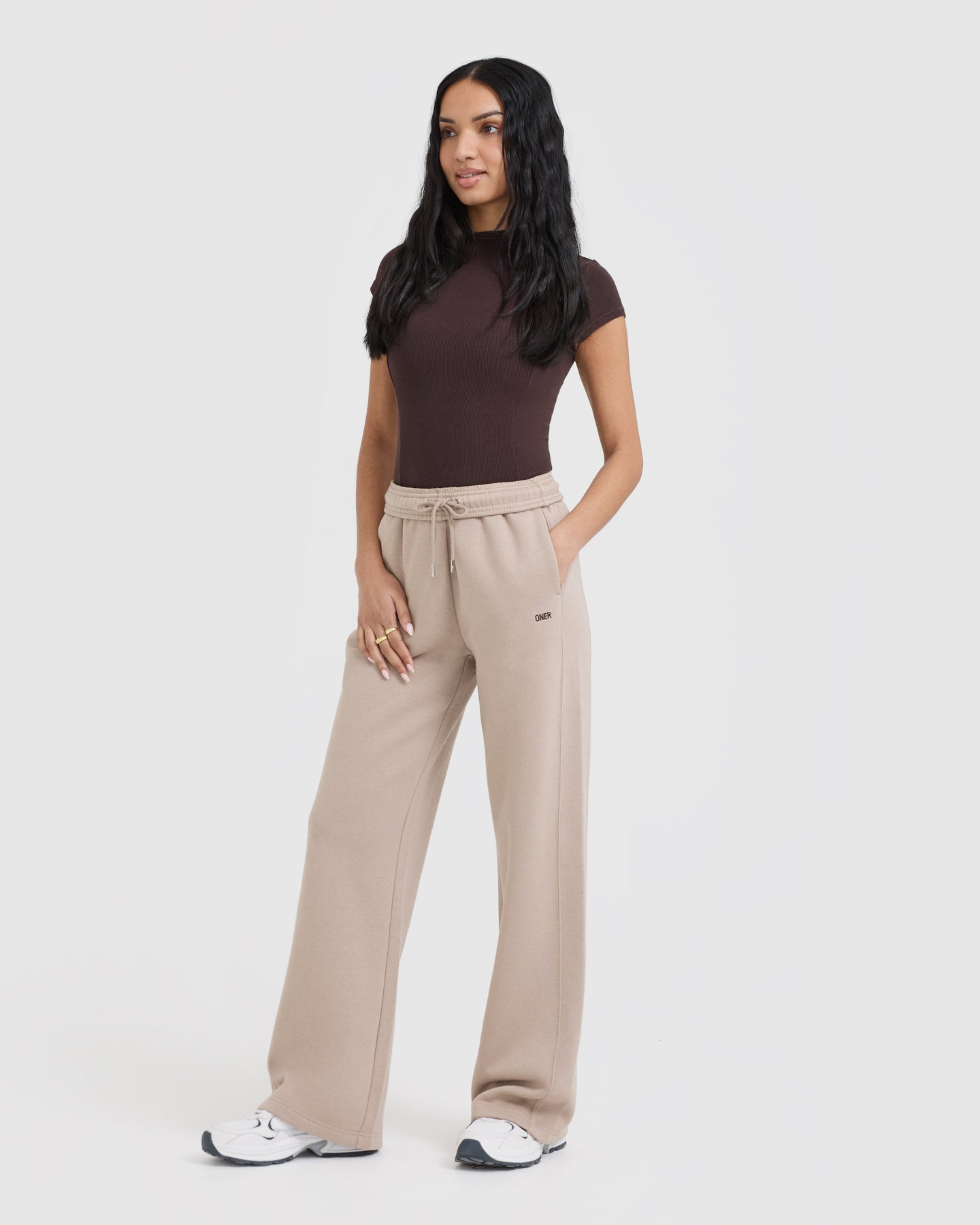 Foundations Straight Leg Sweatpants | Mushroom Brown