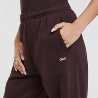 Foundations Straight Leg Sweatpants | Plum Brown