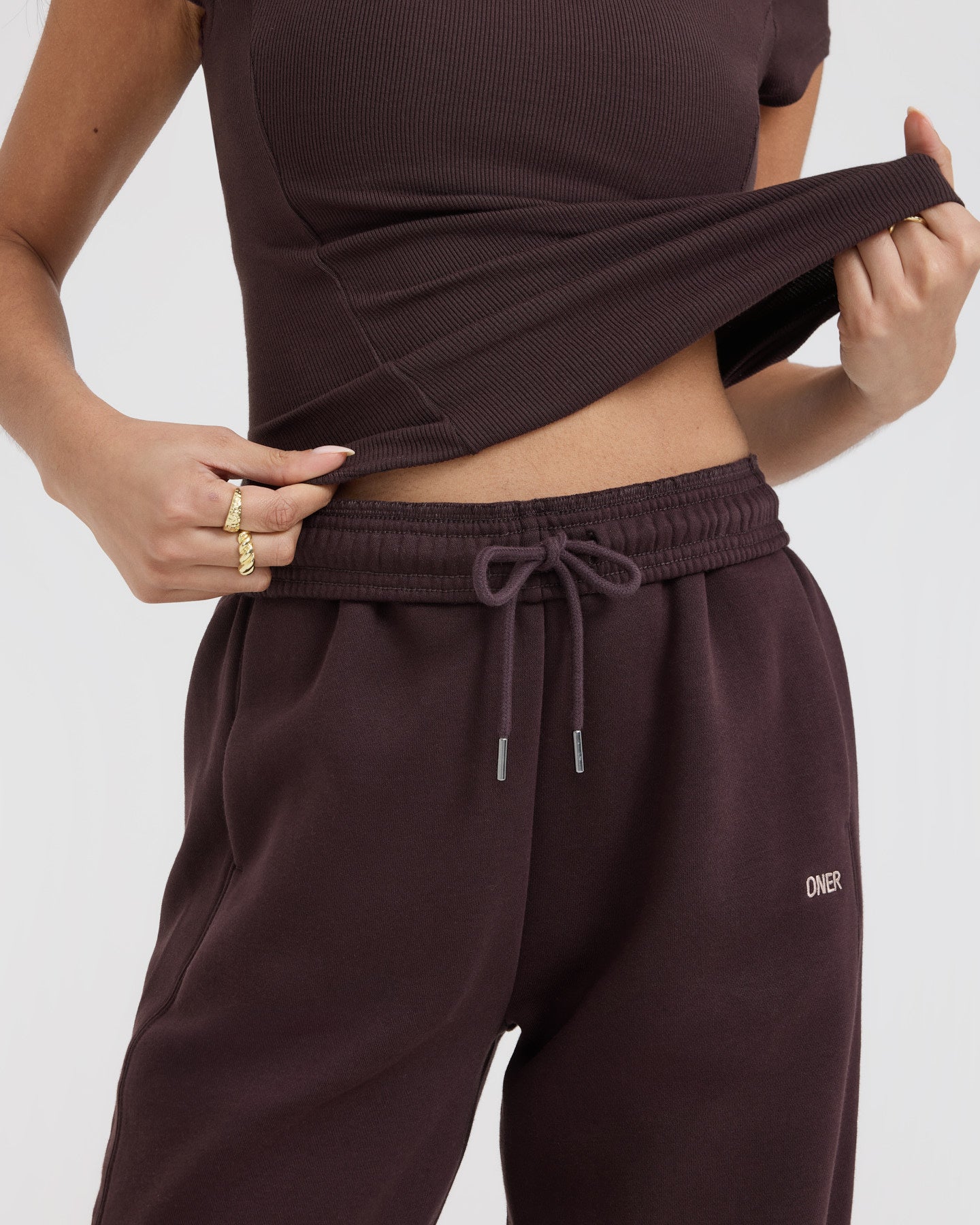 Foundations Straight Leg Sweatpants | Plum Brown