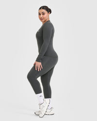 Go To Seamless Fitted Long Sleeve Top | Coal
