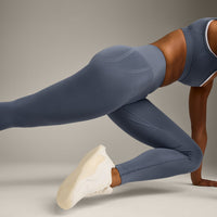 EffortlessLift™ Seamless Leggings with Gray Logo | Light Granite Blue