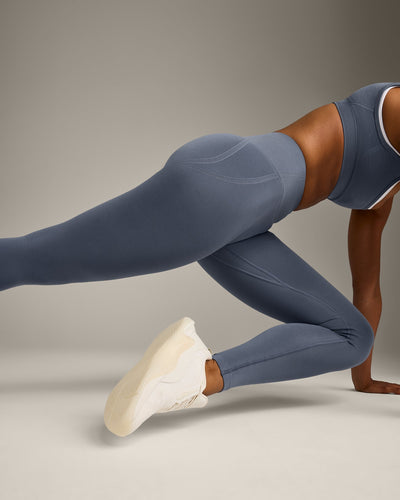 EffortlessLift™ Seamless Leggings with Gray Logo | Light Granite Blue