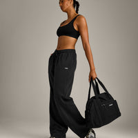 EffortlessLift™ Square Neck Sports Bra with Gray Logo | Black