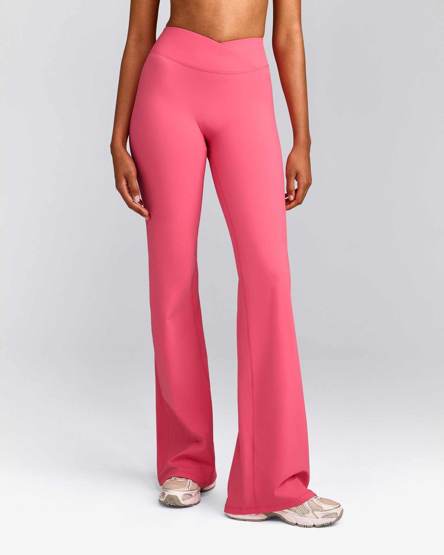 UnifiedMove™ Wrap Flared Pants with Reflective Logo | Hot Girl Pink