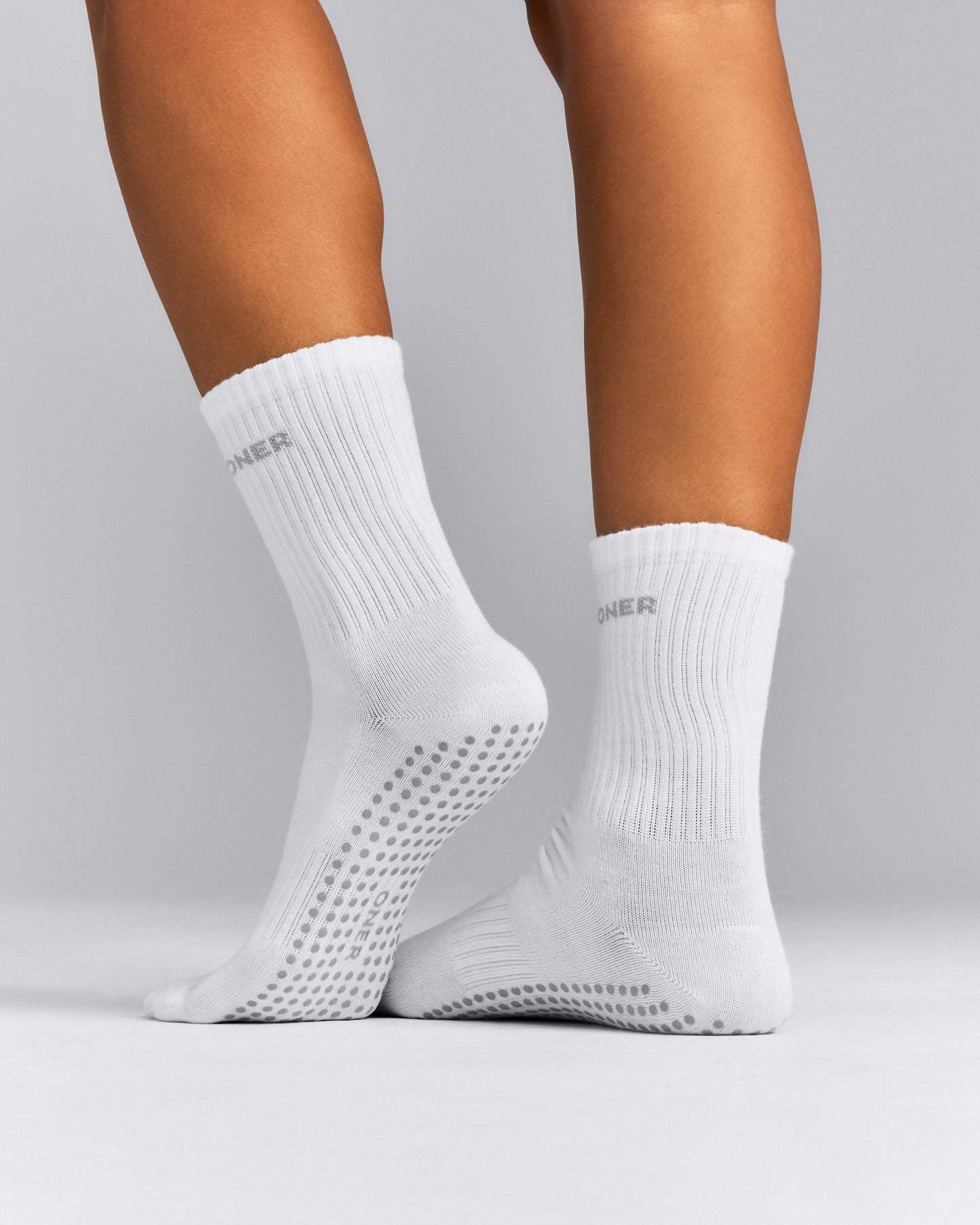 Pilates Grip Crew Socks 1 Pack | White
