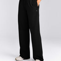 AirMove™ Straight Leg Pants with Reflective Logo | Black