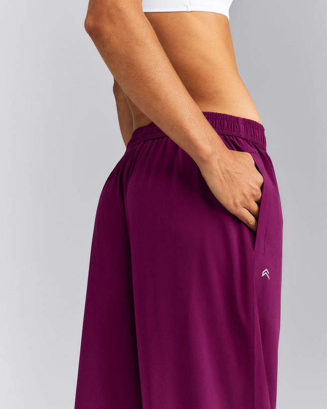 AirMove™ Straight Leg Drawcord Pants | Ripe Fig