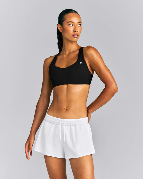 EasyLift™ Cross Back Sports Bra | Black
