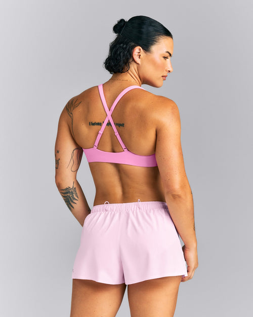 EasyLift™ Cross Back Sports Bra | Power Pink