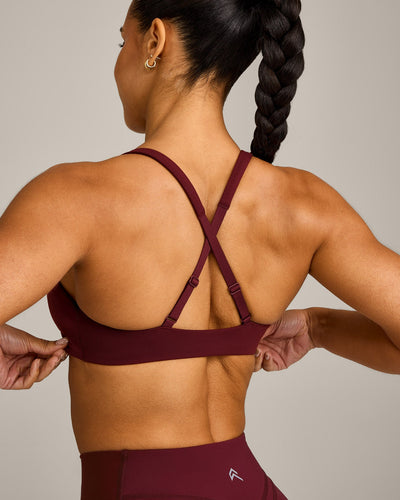 EasyLift™ Cross Back Sports Bra with Gray Logo | Rosewood