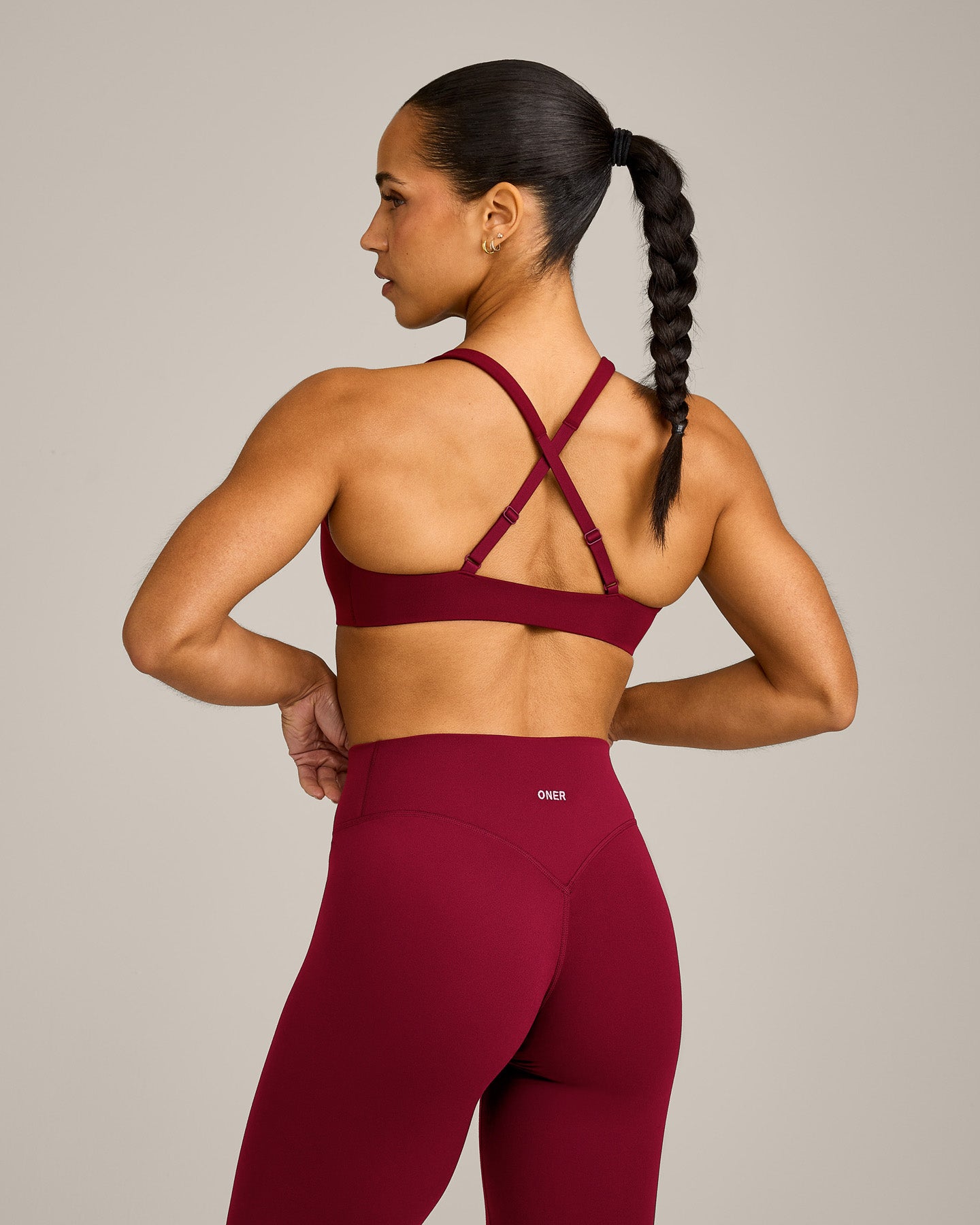 EasyLift™ Cross Back Sports Bra with Gray Logo | Ruby Red