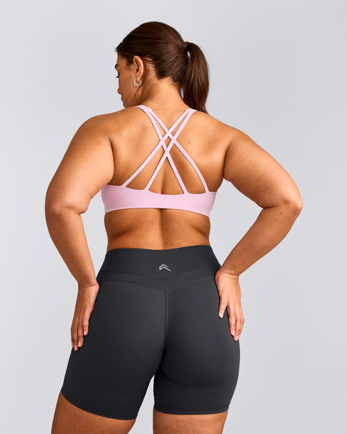 EasyLift™ High Neck Sports Bra | Chalk Pink