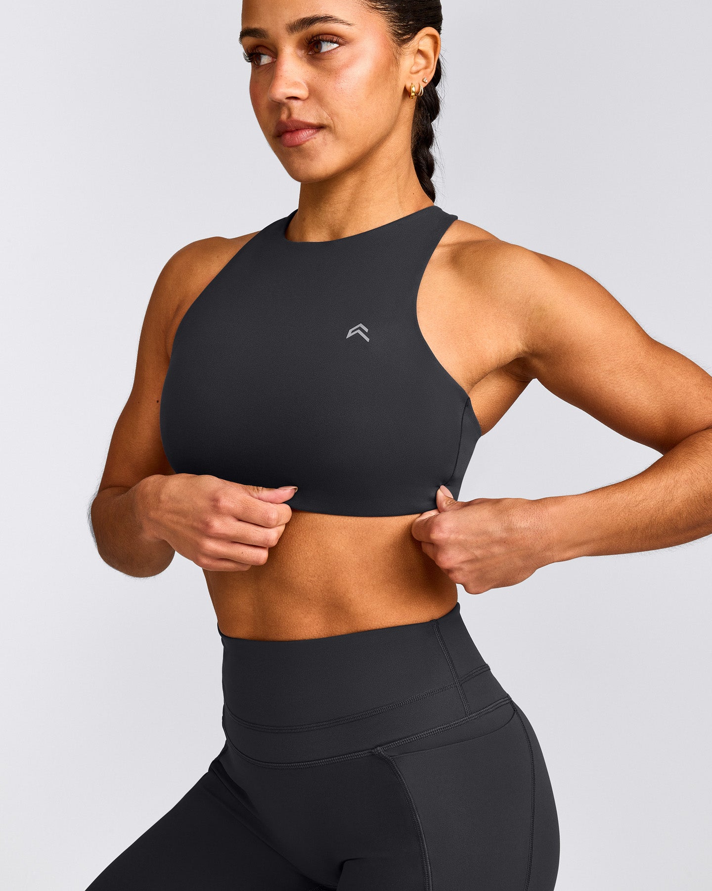 EasyLift™ High Neck Sports Bra with Gray Logo | Coal