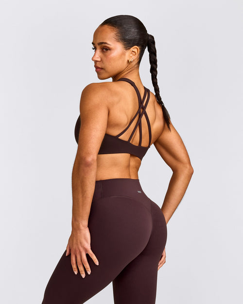 EasyLift™ High Neck Sports Bra | Plum Brown