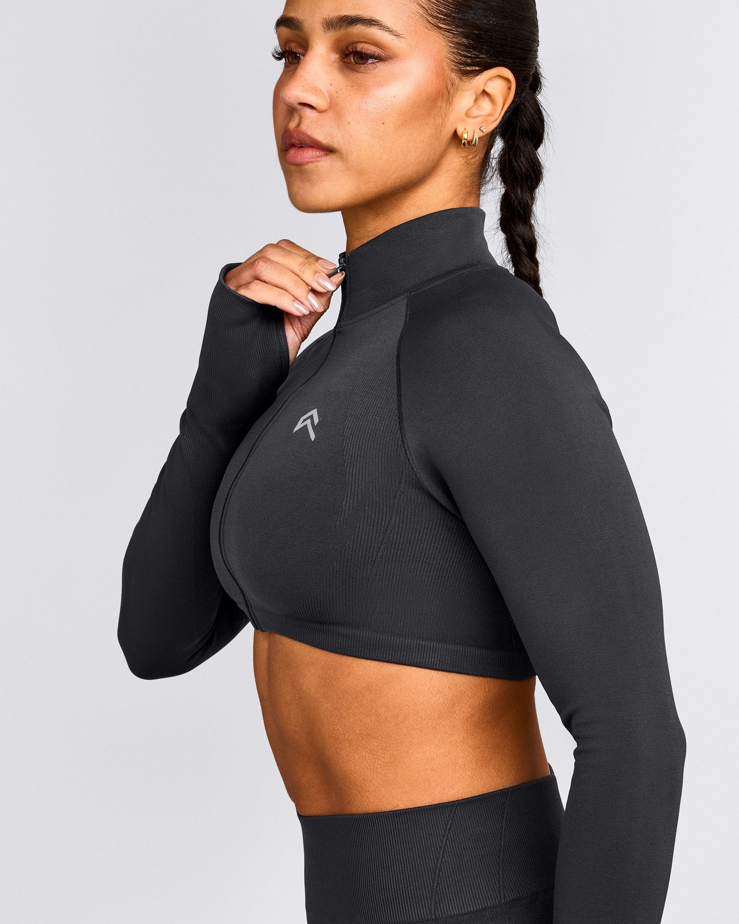 EnhanceLift™ Seamless Crop Jacket with Gray Logo | Coal