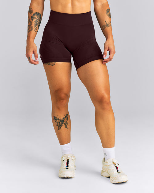 EnhanceLift™ Seamless Mid Rise Shorts | Plum Brown