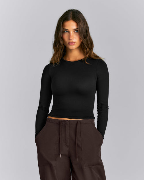 Fitted Cotton Long Sleeve Crew Neck Top | Black