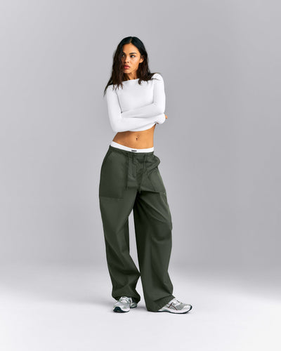 Fitted Cotton Long Sleeve Crew Neck Top | White