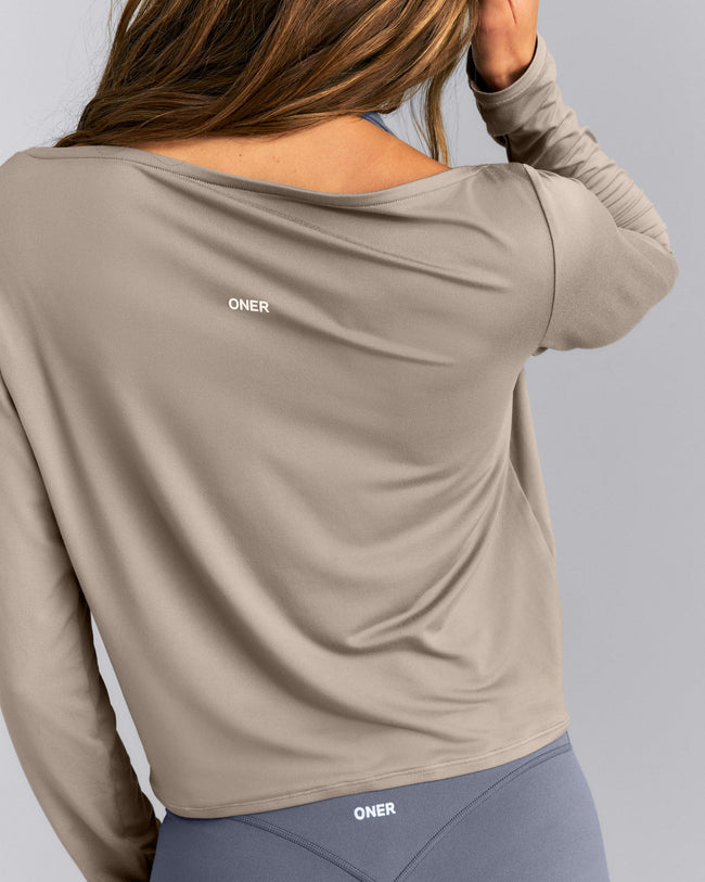 FormeSoft™ Relaxed Slash Neck Long Sleeve Top | Washed Minky