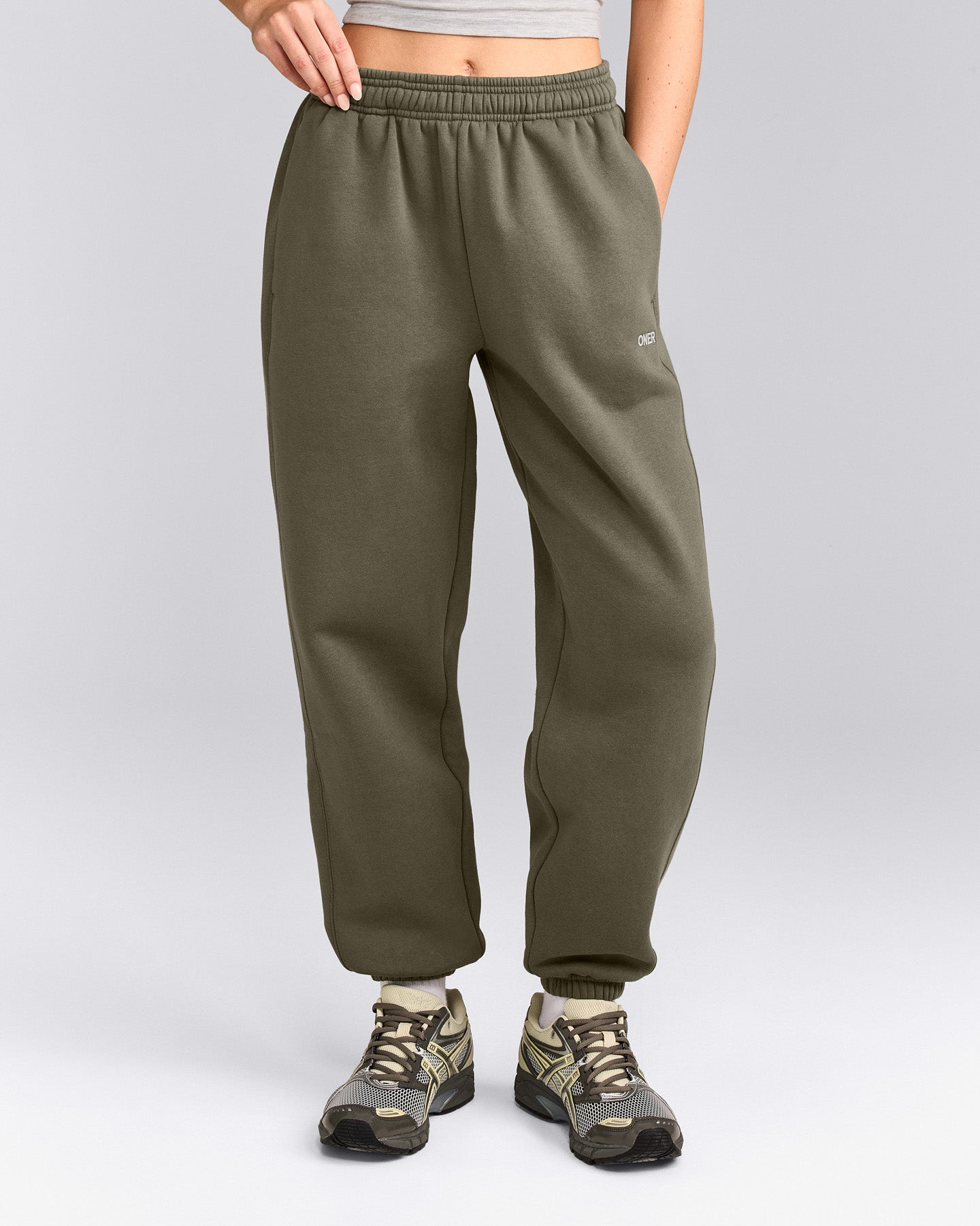 Foundations Cosy Sweatpants | Alpine Green
