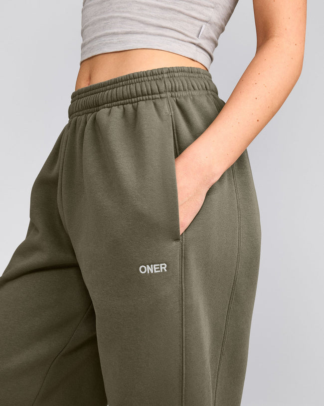 Foundations Cosy Sweatpants | Alpine Green