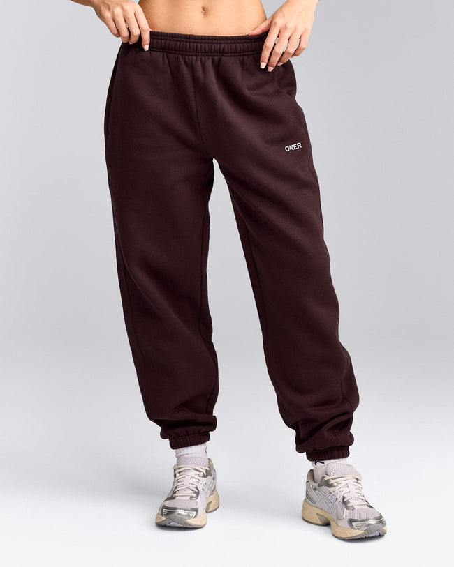 Foundations Cosy Sweatpants | Plum Brown