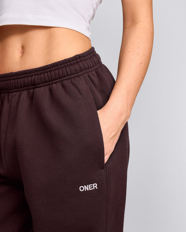 Foundations Cosy Sweatpants | Plum Brown
