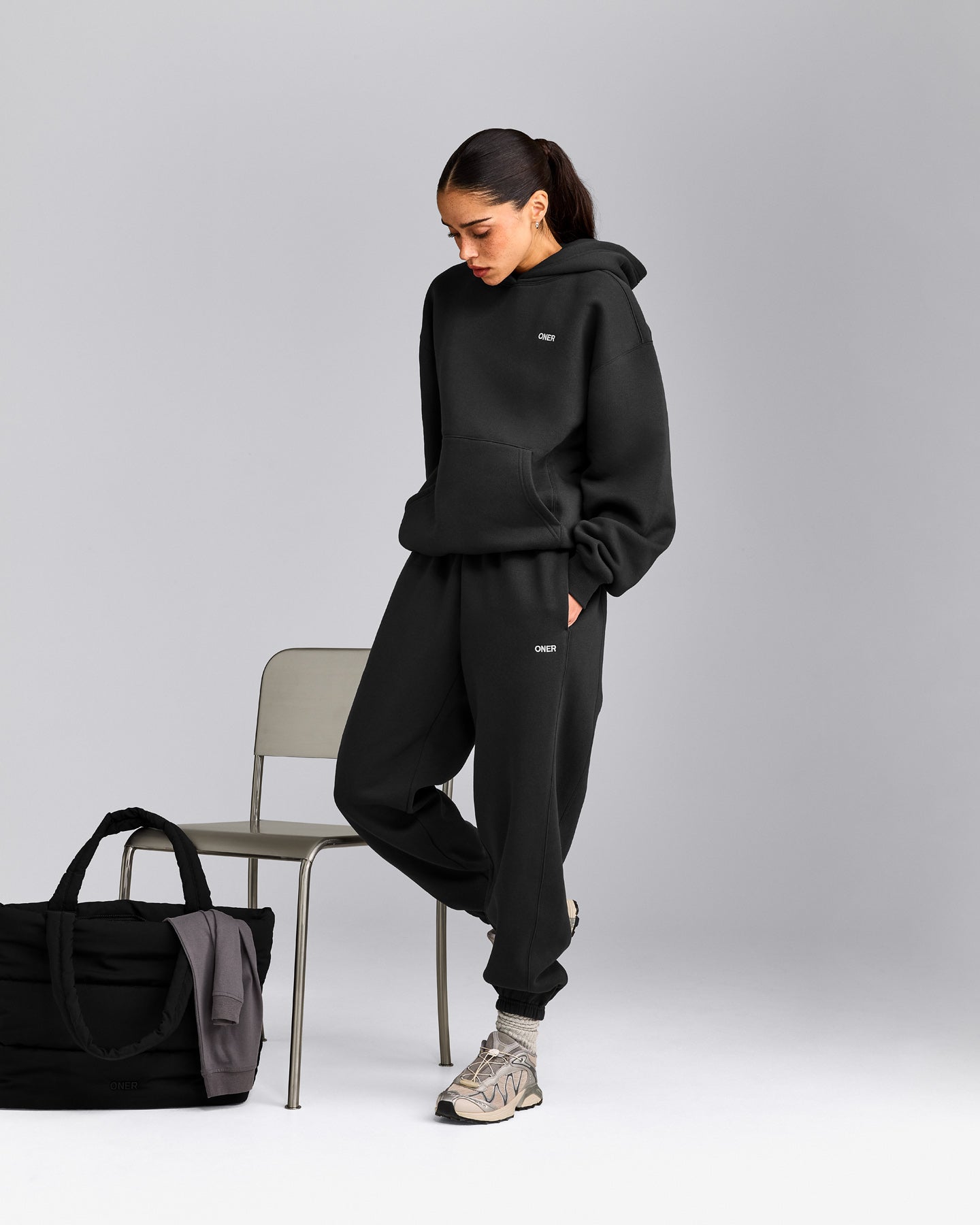Foundations Cosy Sweatpants | Soft Black