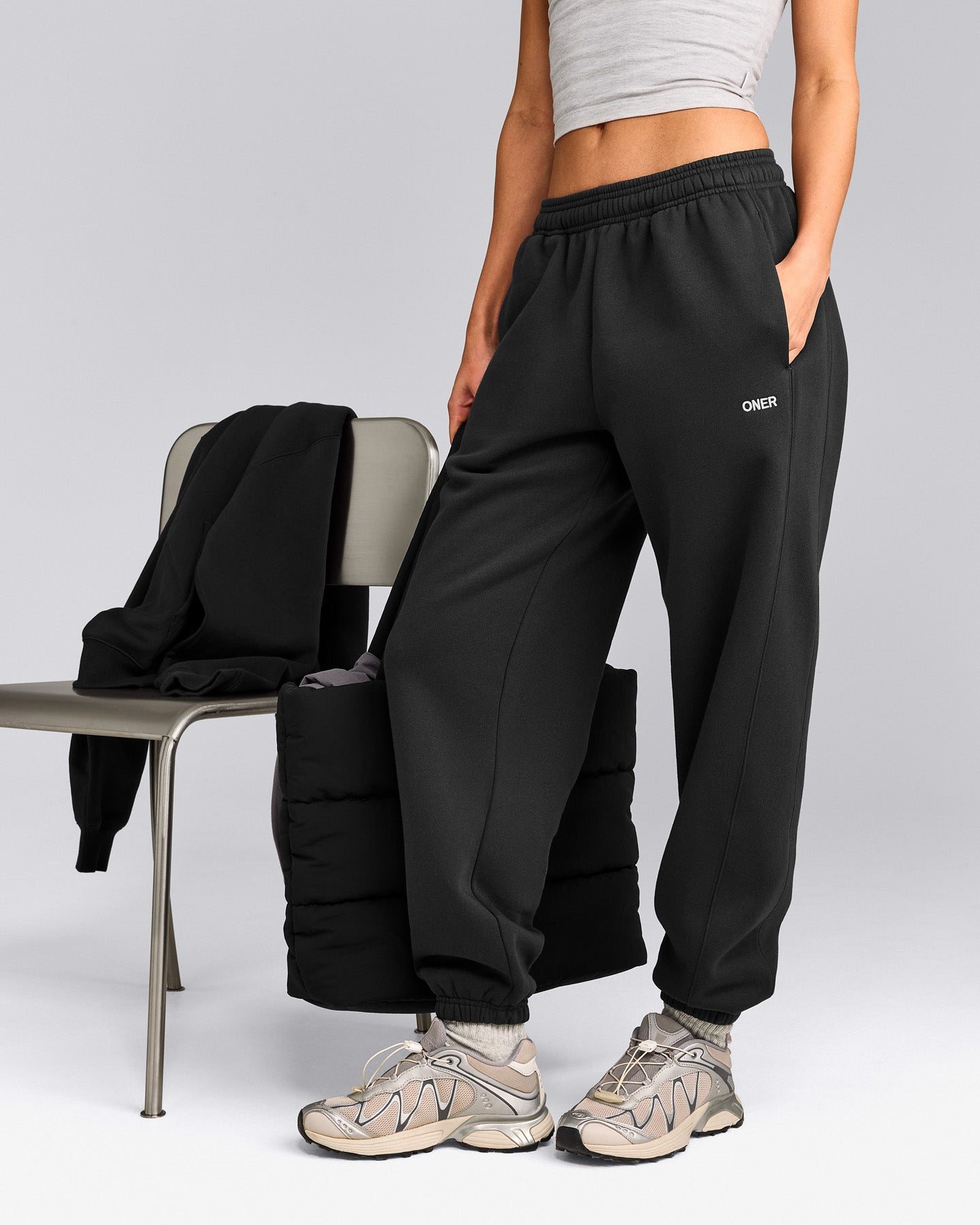 Foundations Cosy Sweatpants | Soft Black