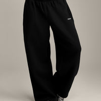 Foundations Cosy Oversized Straight Leg Joggers | Black
