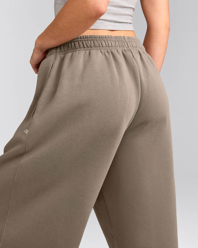 Foundations Cosy Oversized Straight Leg Sweatpants | Minky