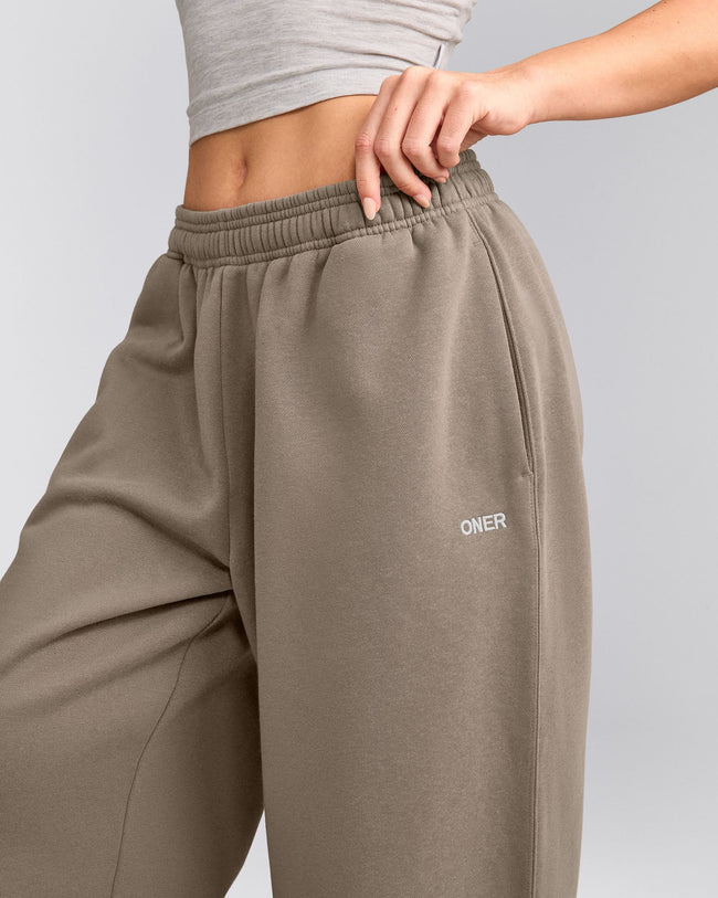Foundations Cosy Oversized Straight Leg Sweatpants | Minky