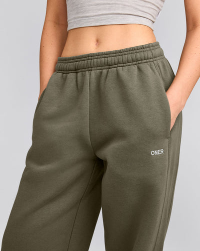 Foundations Cosy Straight Leg Sweatpants | Alpine Green