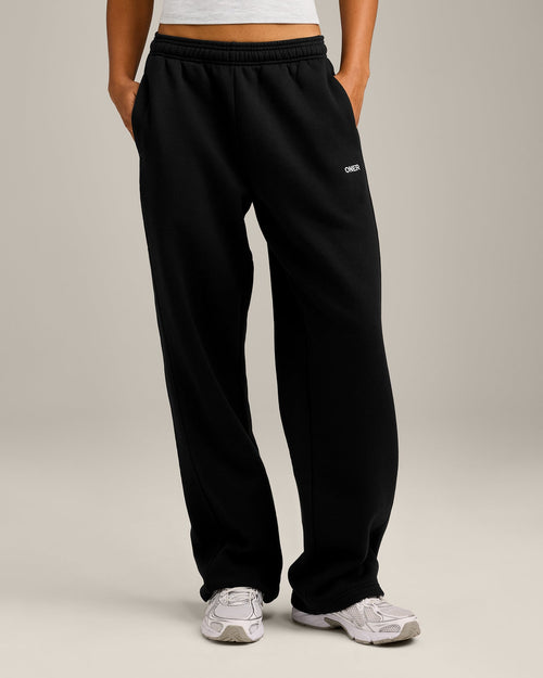 Foundations Cosy Straight Leg Sweatpants | Black