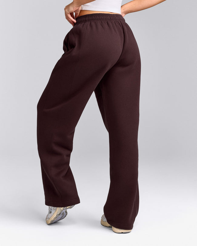 Foundations Cosy Straight Leg Sweatpants | Plum Brown