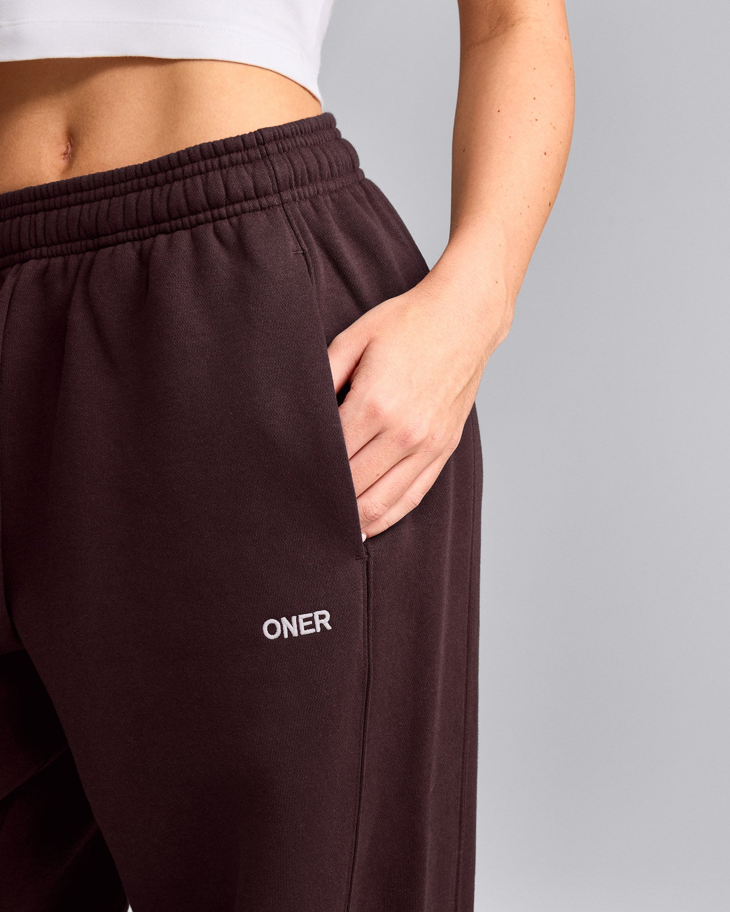 Foundations Cosy Straight Leg Sweatpants | Plum Brown