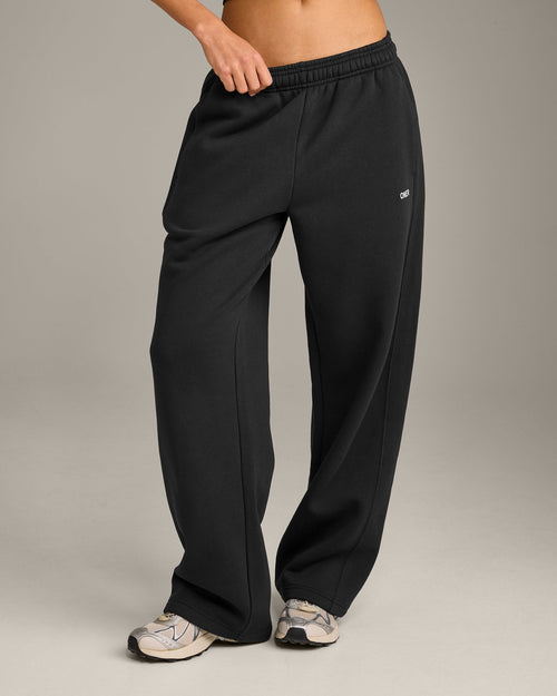 Foundations Cosy Straight Leg Sweatpants | Soft Black