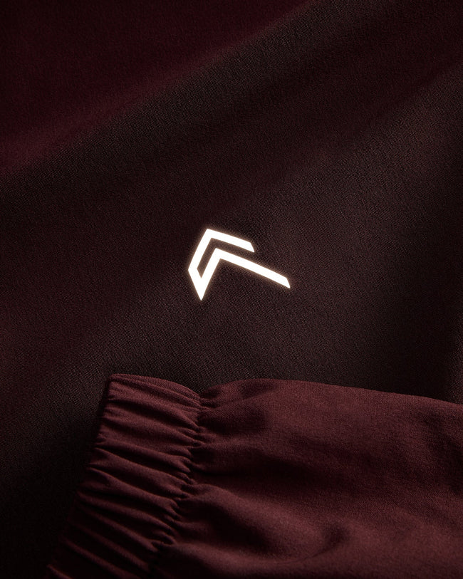 AirMove™ Jacket with Reflective Logo | Velvet Mocha