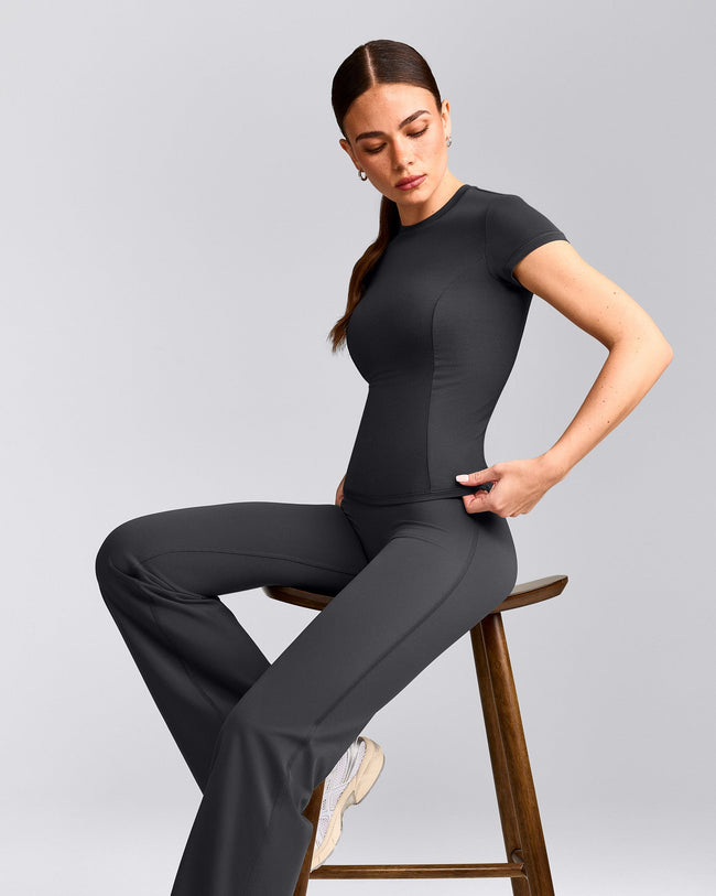 Mellow™ Motion Crew Neck Top | Coal