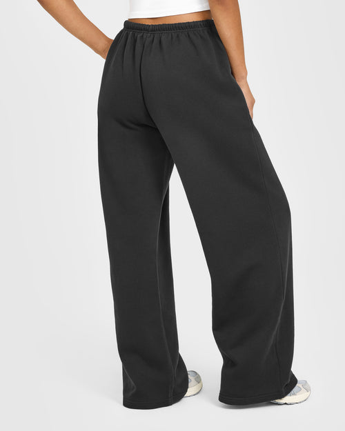 Mid Weight Relaxed Straight Leg Sweatpants | Soft Black