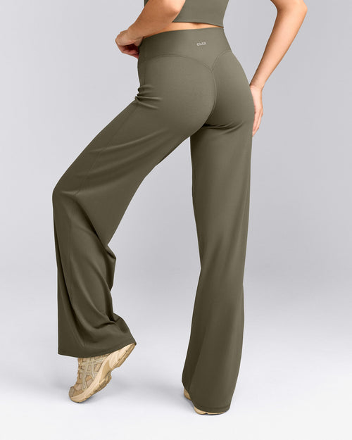 SoftMotion™ Straight Leg Pants with Gray Logo | Alpine Green