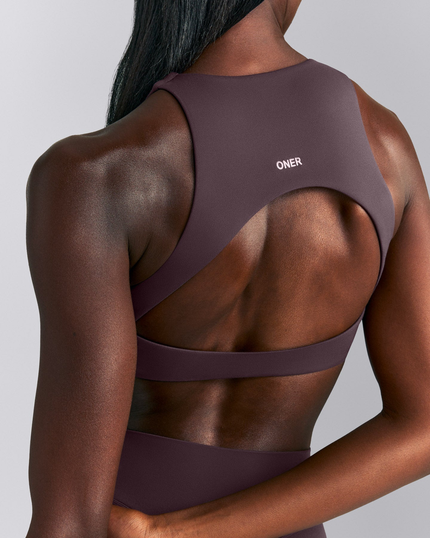 SoftMotion™ High Neck Sports Bra | Dark Umber Brown