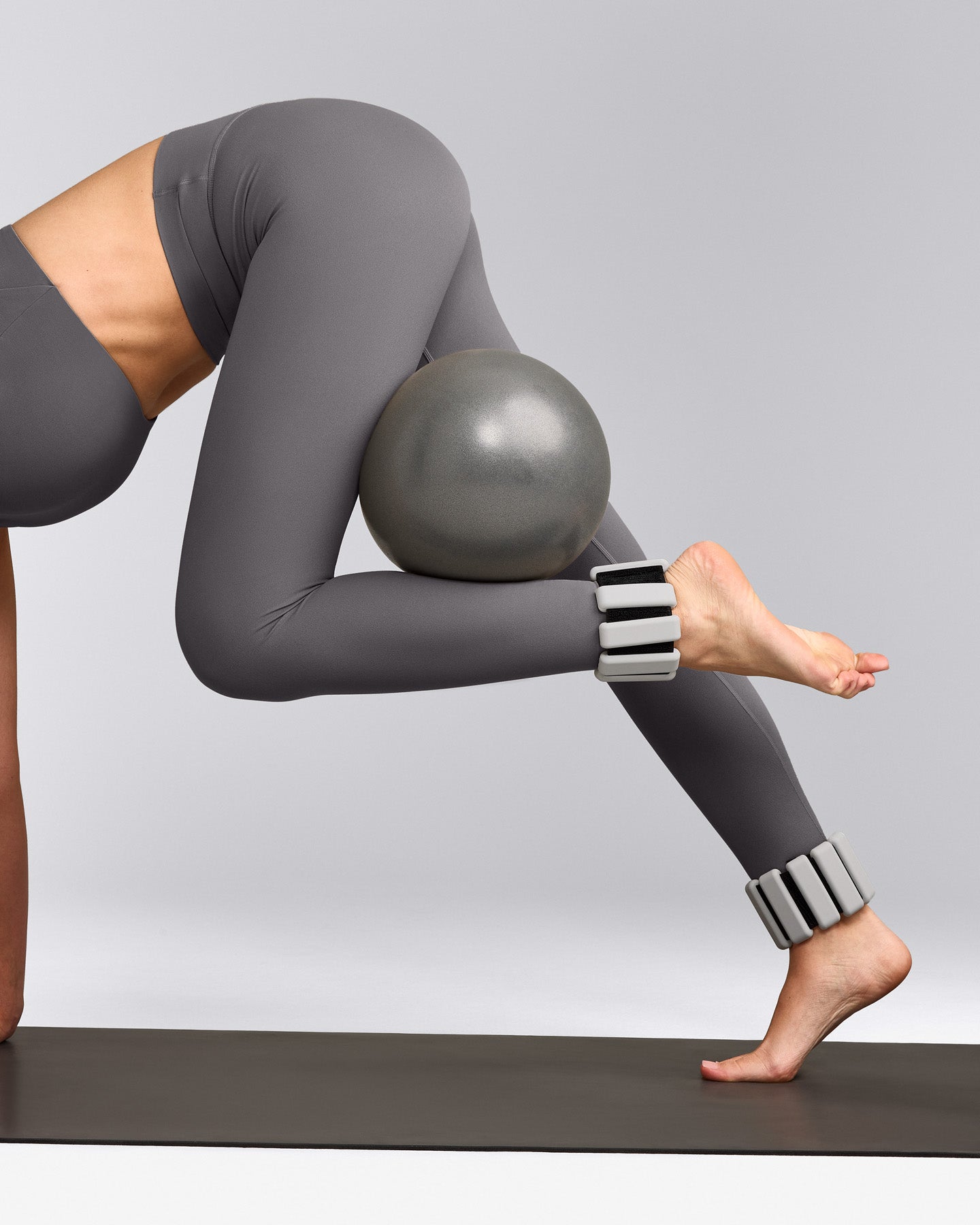 SoftMotion™ High Waisted Leggings with Gray Logo | Ash Gray