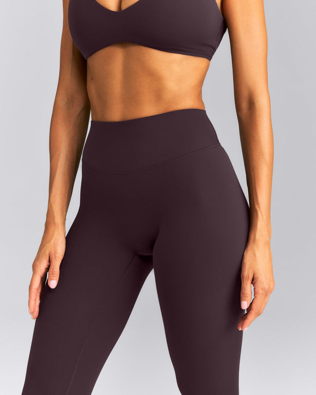 SoftMotion™ High Waisted Leggings | Dark Umber Brown